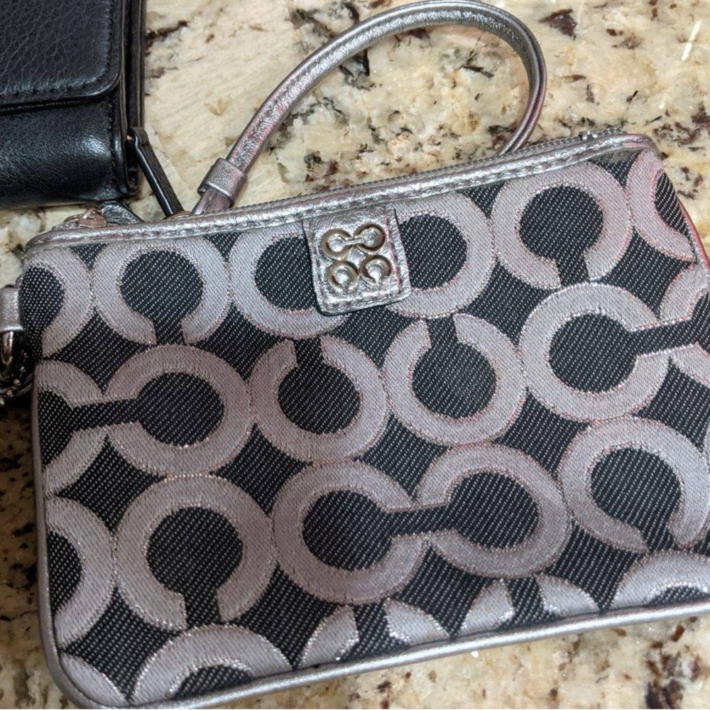 Coach 4c logo wristlet. Hardly used